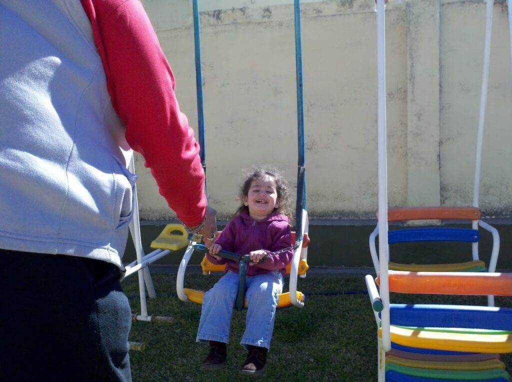 c989de06-9750-4b64-ab7d-fdd39cef6c51